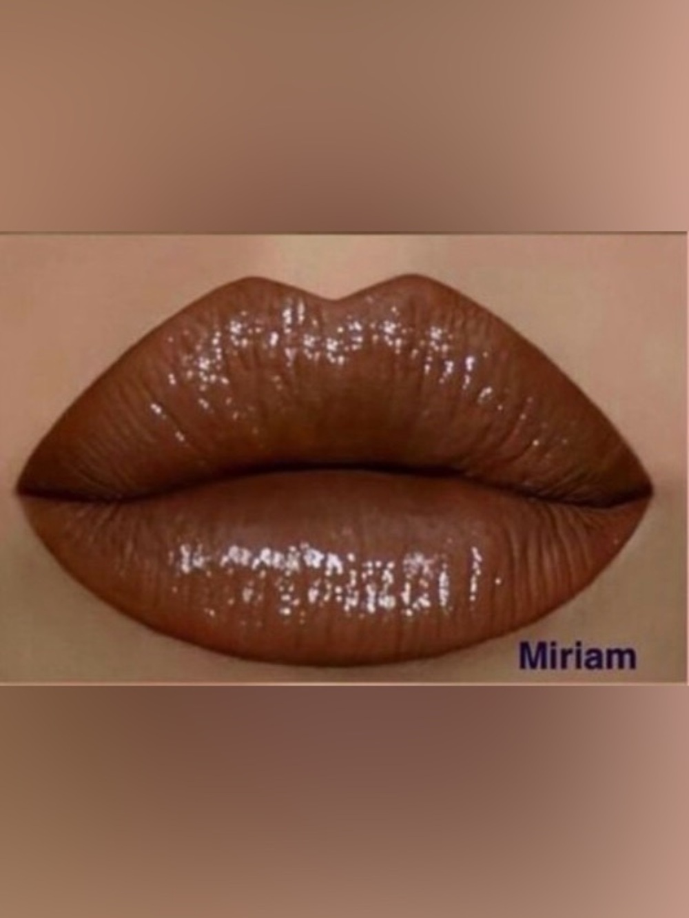 Coloured Raine lip lacquer - Picture 4 of 4